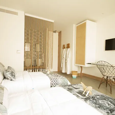 Aelia Wellness Retreat 酒店