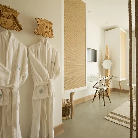 מלון Aelia Wellness Retreat 4*