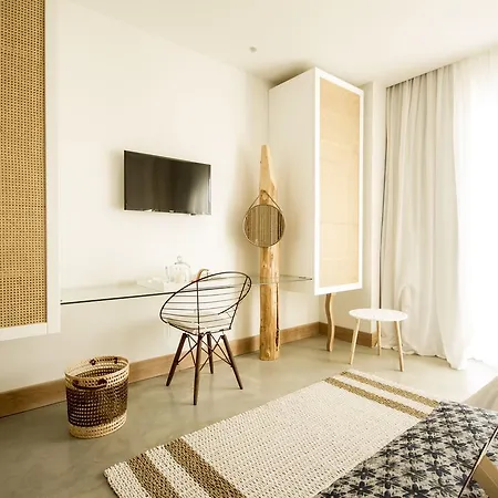 Aelia Wellness Retreat 酒店